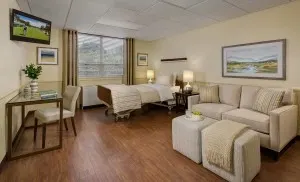 Suite_Final_New_Bed_TV